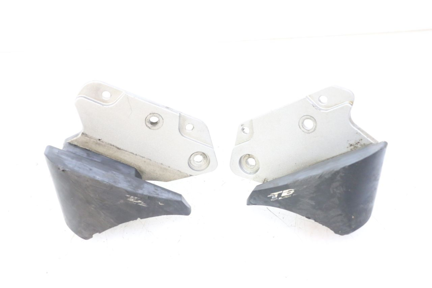 photo de ENGINE SLIDER YAMAHA XJ6 ABS 600 (2008 - 2016)