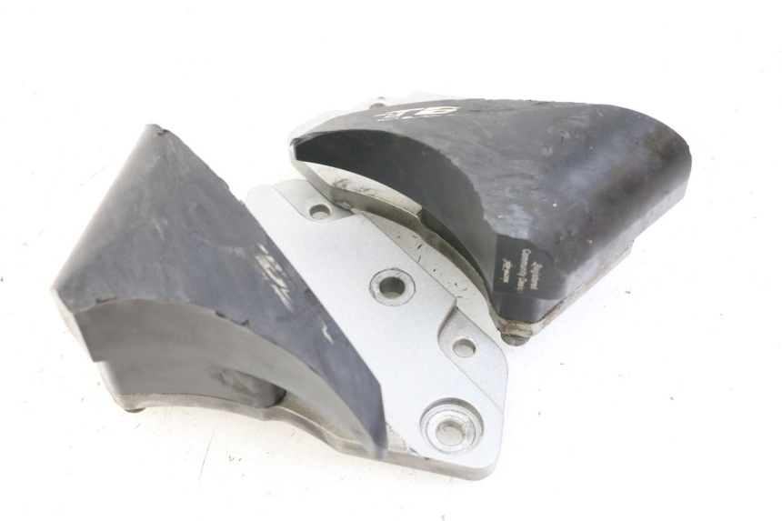 photo de ENGINE SLIDER YAMAHA XJ6 ABS 600 (2008 - 2016)