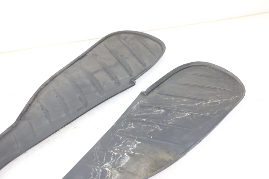 photo de FLOOR PANEL RUBBER BMW C1 125 (2000 - 2003)