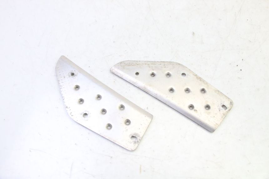 photo de FLOOR PANEL RUBBER YAMAHA BW'S 100 (1999 - 2002)