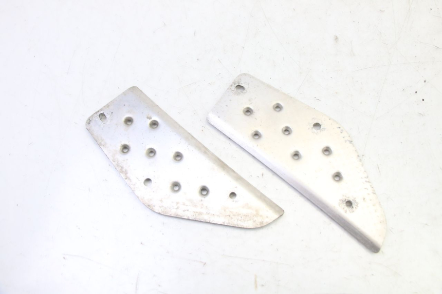 photo de FLOOR PANEL RUBBER YAMAHA BW'S 100 (1999 - 2002)