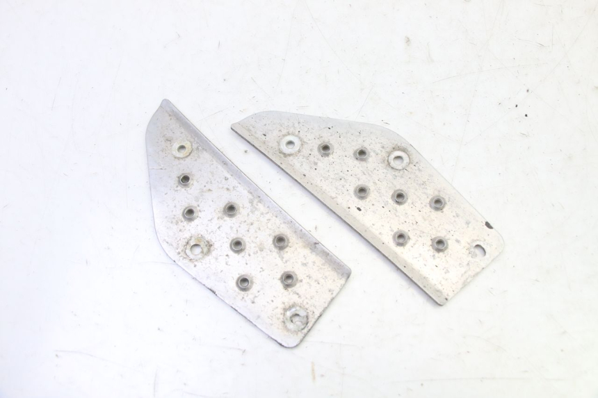 photo de FLOOR PANEL RUBBER YAMAHA BW'S 100 (1999 - 2002)