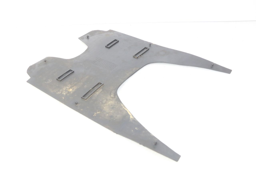 photo de FOOTBOARD MAT SUZUKI CP 80 (1985 - 1996)