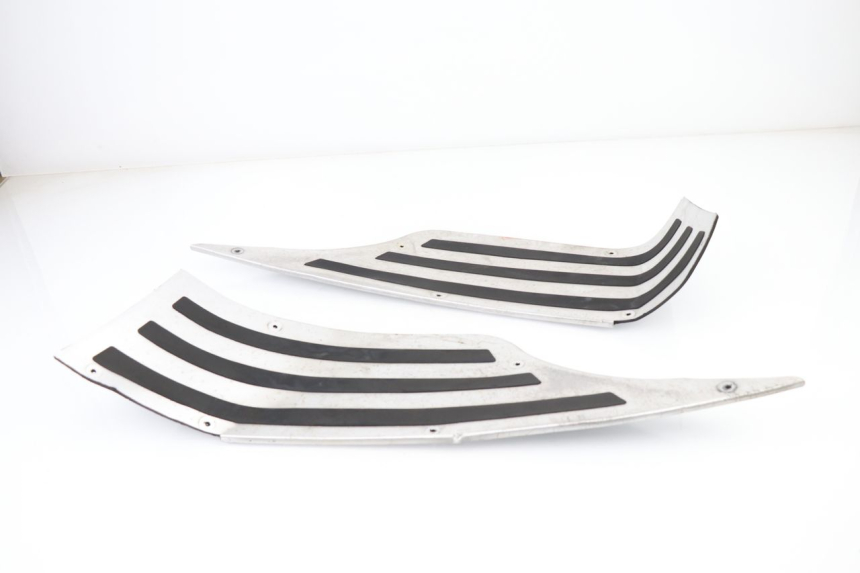 photo de FLOOR PANEL RUBBER GOWINN DOLCE VITA 125 (2007 - 2013)