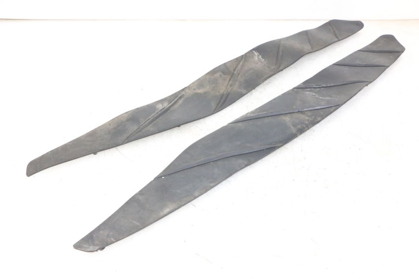 photo de FLOOR PANEL RUBBER HONDA FORZA ABS 300 (2013 - 2019)