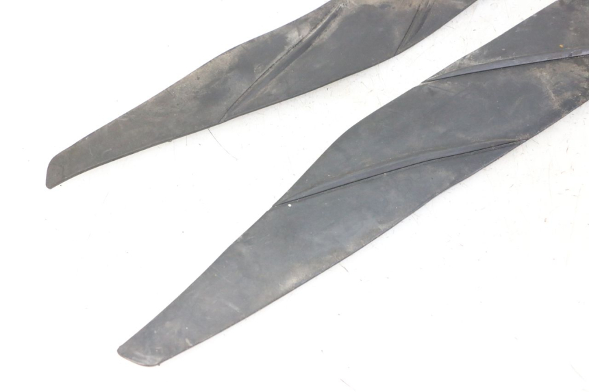 photo de FLOOR PANEL RUBBER HONDA FORZA ABS 300 (2013 - 2019)