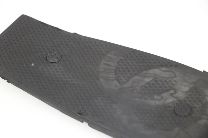 photo de FOOTBOARD MAT GILERA NEXUS 125 (2007 - 2009)