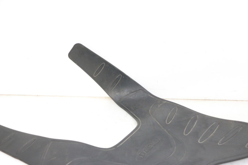 photo de FLOOR PANEL RUBBER DAELIM HISTORY 125 (2001 - 2002)