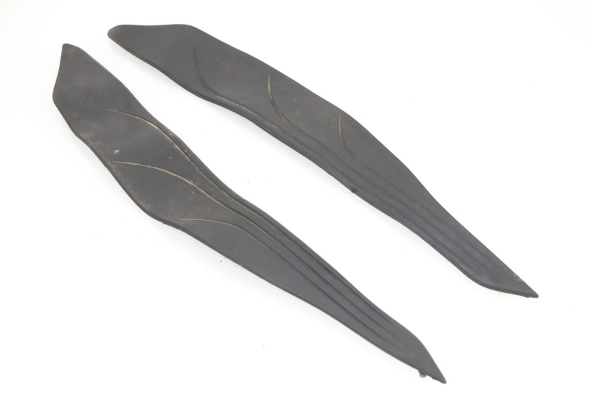 photo de FLOOR PANEL RUBBER HONDA PCX (JF28) 125 (2009 - 2011)