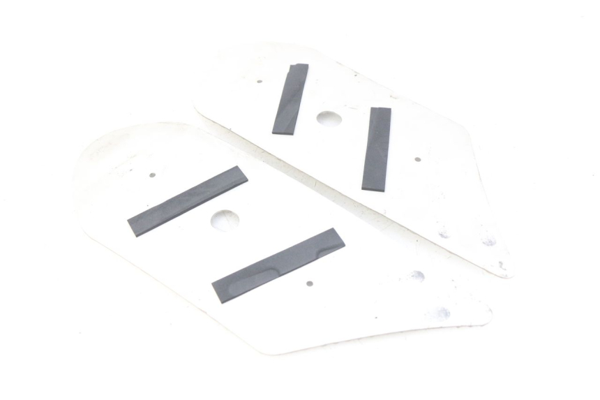 photo de FOOTBOARD MAT PEUGEOT KISBEE 4T 50 (2018 - 2022)