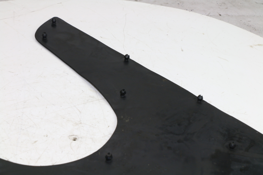 photo de FLOOR PANEL RUBBER KYMCO GRAND DINK 125 (2002 - 2007)