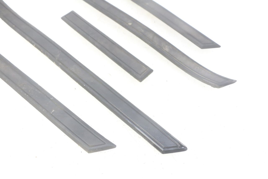 photo de FOOTBOARD MAT PEUGEOT DJANGO 2T 50 (2014 - 2019)