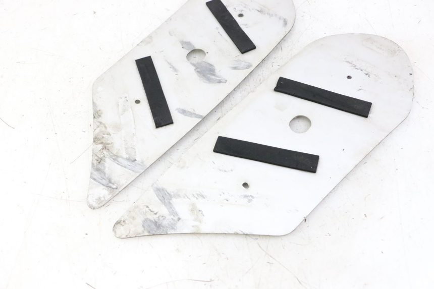 photo de FOOTBOARD MAT PEUGEOT KISBEE 4T 50 (2018 - 2022)
