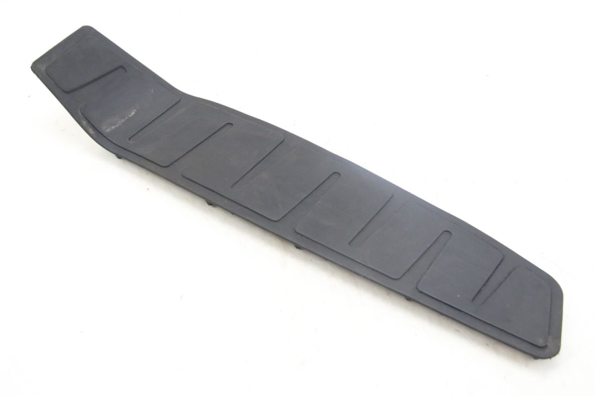 photo de FOOTBOARD MAT PIAGGIO MP3 125 (2006 - 2014)