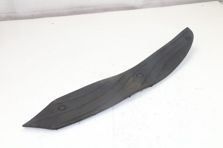 photo de FLOOR PANEL RUBBER PIAGGIO X10 500 (2012 - 2018)