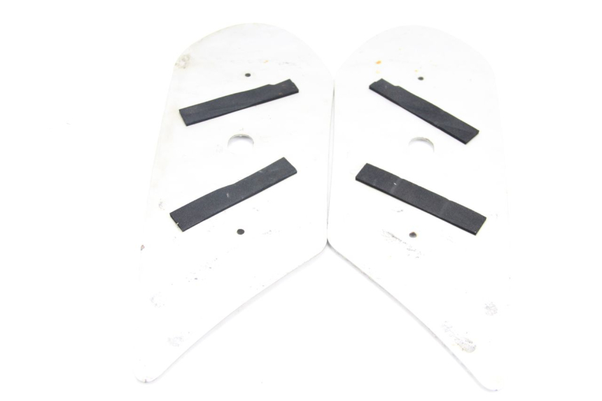 photo de FLOOR PANEL RUBBER PEUGEOT STREETZONE 2T 50 (2014 - 2019)