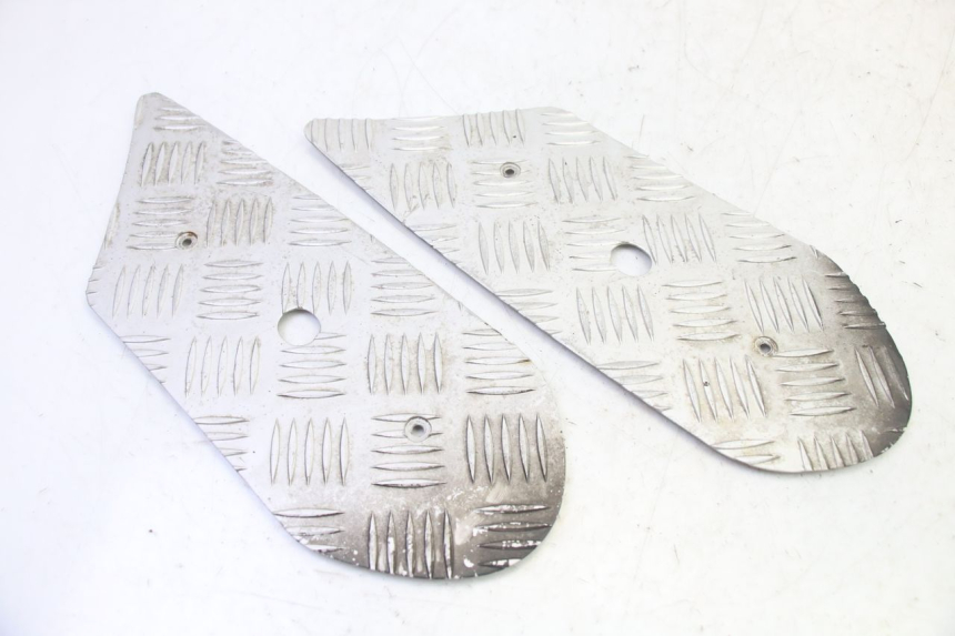 photo de FLOOR PANEL RUBBER PEUGEOT STREETZONE I 2T 50 (2018 - 2020)