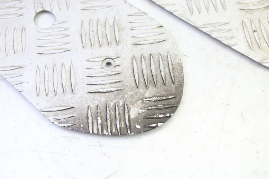 photo de FLOOR PANEL RUBBER PEUGEOT STREETZONE I 2T 50 (2018 - 2020)