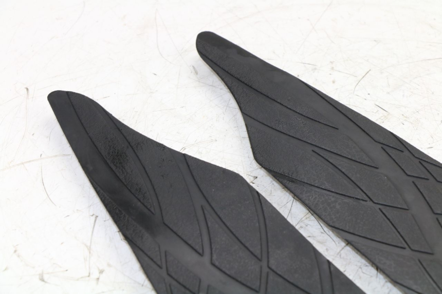 photo de FOOTBOARD MAT TGB X-MOTION XMOTION 125 (2008 - 2014)