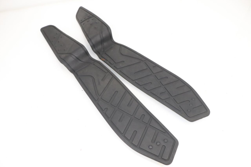 photo de FLOOR PANEL RUBBER KYMCO XCITING 500 (2007 - 2010)