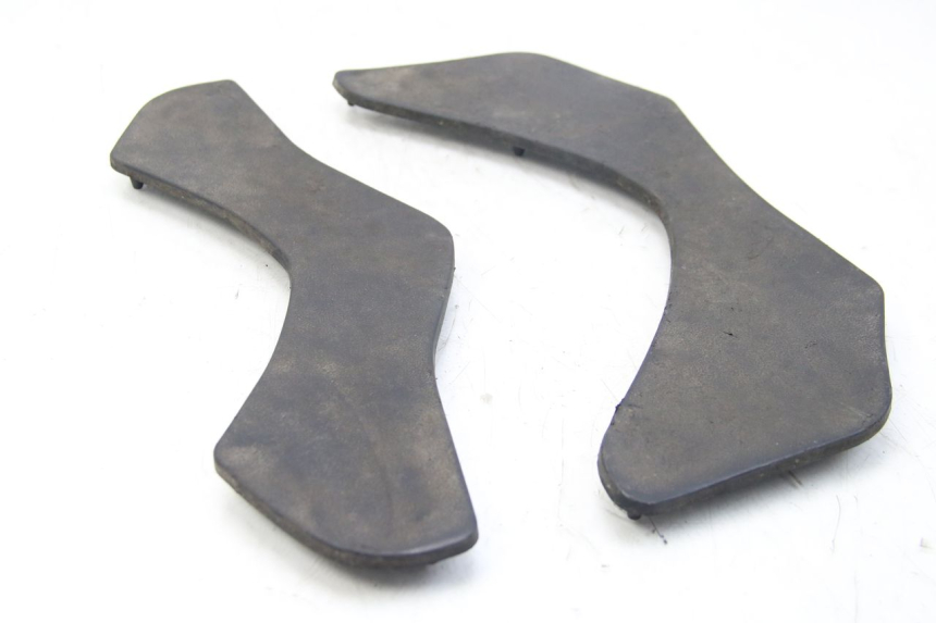 photo de FOOTBOARD MAT YAMAHA HW XENTER 125 (2011 - 2017)