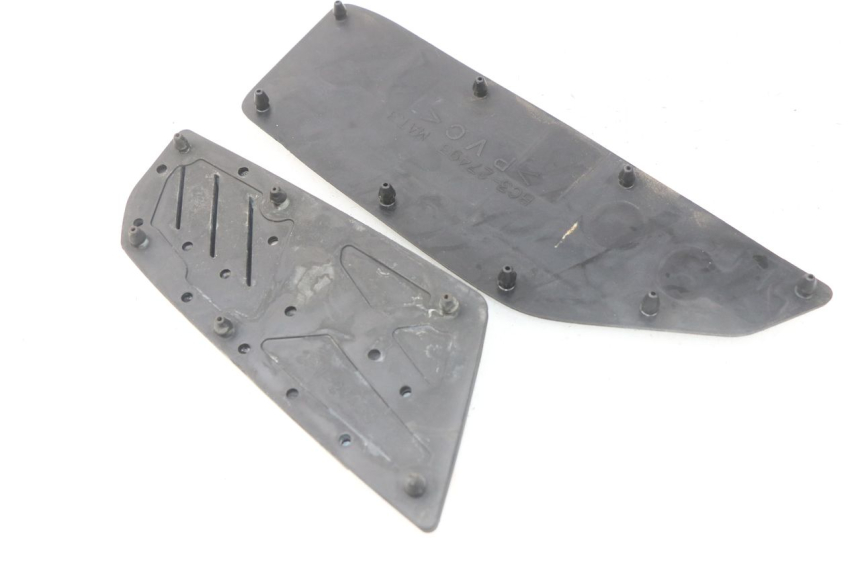 photo de FLOOR PANEL RUBBER YAMAHA YP T-MAX TMAX 530 (2017 - 2020)