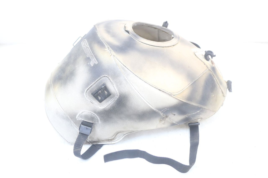 photo de FUEL TANK COVER SUZUKI GSR 750 (2011 - 2017)