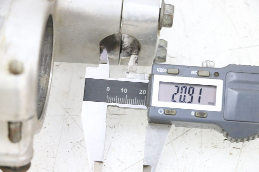 photo de YOKES FORK HONDA CR 125 (1989 - 1991) - Zoom on usage condition