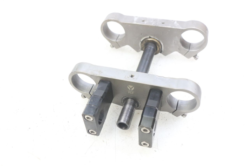photo de FORK HEAD YCF PILOT 125