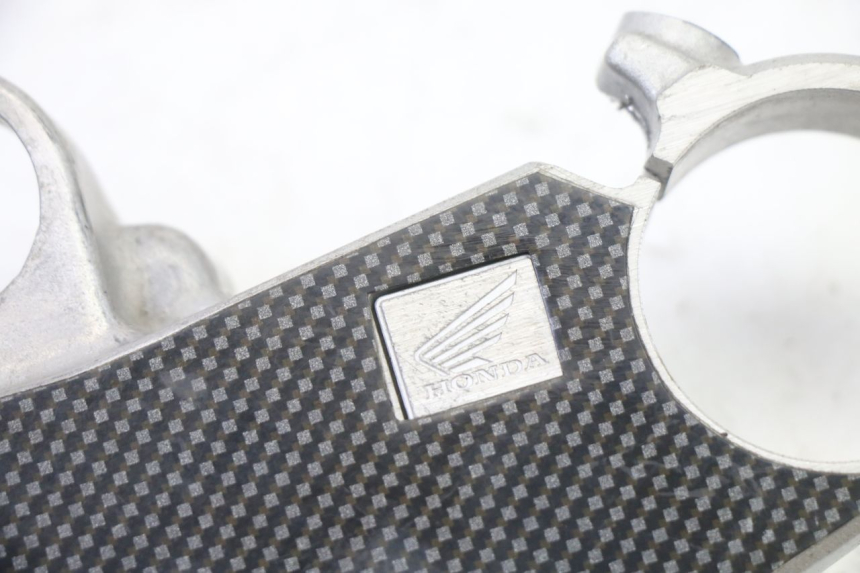 photo de UPPER FORK YOKE HONDA CBR RR FIREBLADE 900 (1992 - 1994)