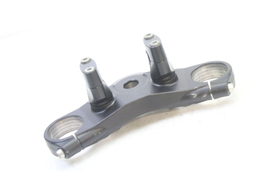 photo de UPPER FORK YOKE SUZUKI GSR 750 (2011 - 2017)