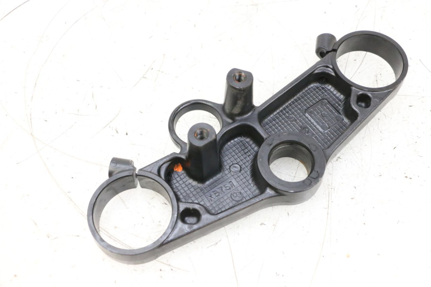 photo de UPPER FORK YOKE SUZUKI GSXR GSX-R 1000 (2003 - 2004) - Technical close-up