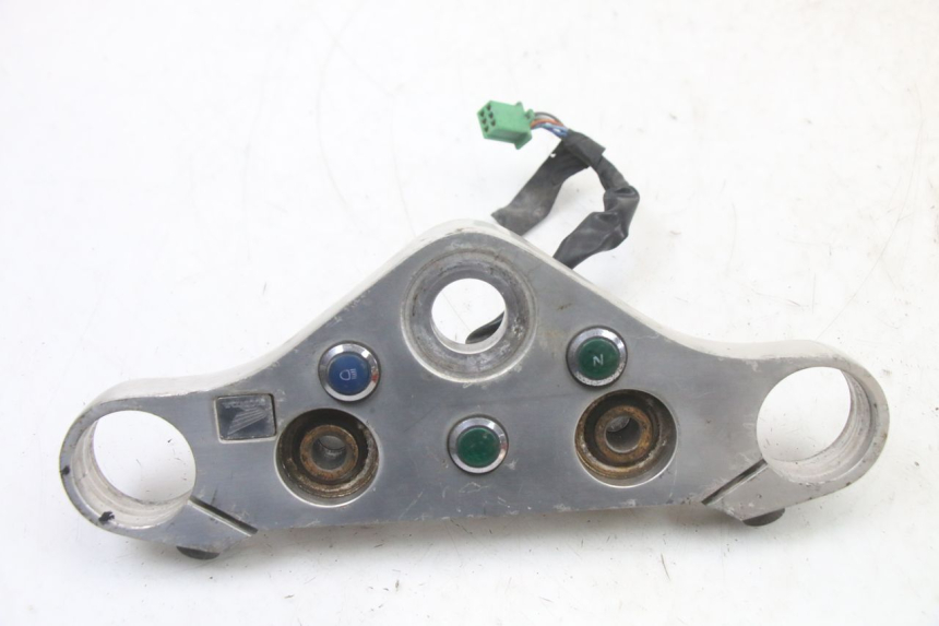 photo de UPPER FORK YOKE HONDA VT C2 SHADOW 750 (1997 - 2001)