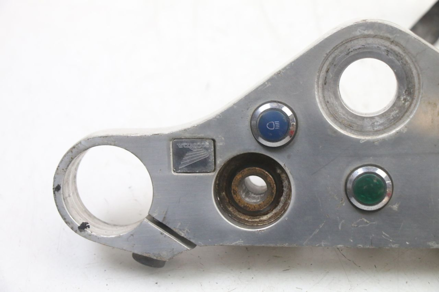photo de UPPER FORK YOKE HONDA VT C2 SHADOW 750 (1997 - 2001)