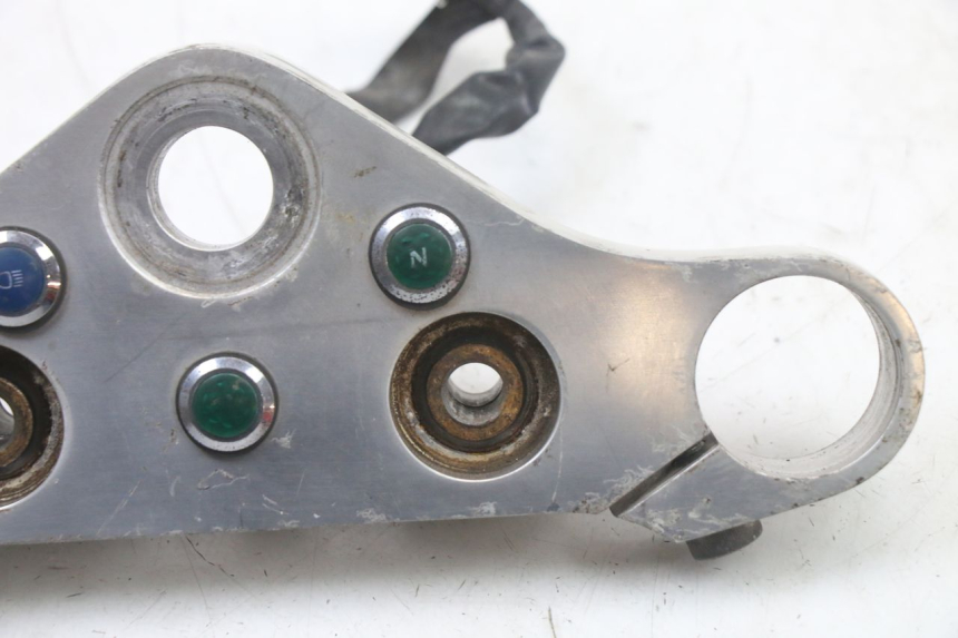 photo de UPPER FORK YOKE HONDA VT C2 SHADOW 750 (1997 - 2001)