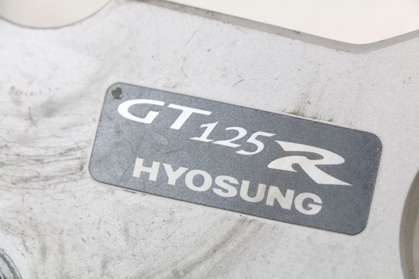 photo de UPPER FORK YOKE HYOSUNG GTR 125 (2006 - 2008)