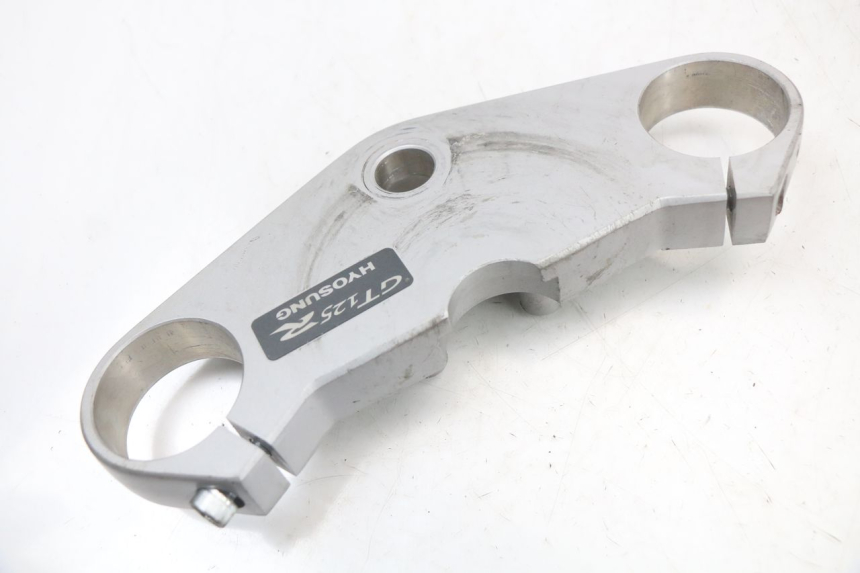 photo de UPPER FORK YOKE HYOSUNG GTR 125 (2006 - 2008)