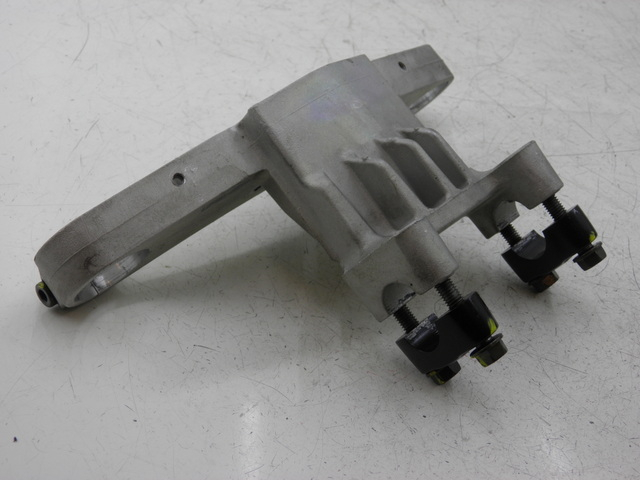 photo de UPPER FORK YOKE KYMCO XCITING RI ABS 500 (2010) - Product overview