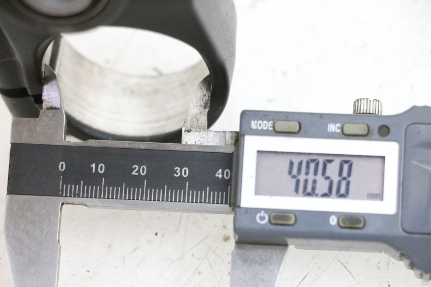 photo de UPPER FORK YOKE YAMAHA MT-07 MT07 ABS 700 (2018 - 2020) - Component detail