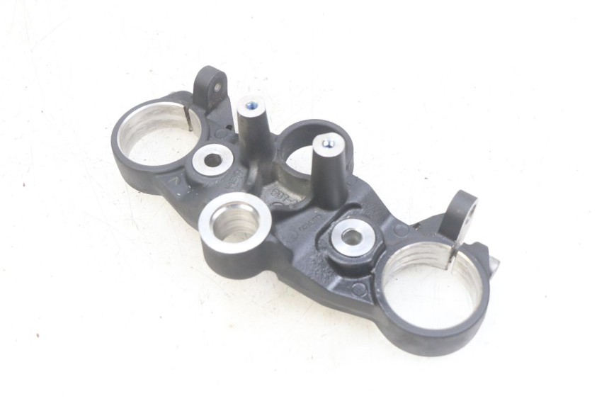 photo de UPPER TRIPLE CLAMP YAMAHA MT ABS 125 (2014 - 2018)