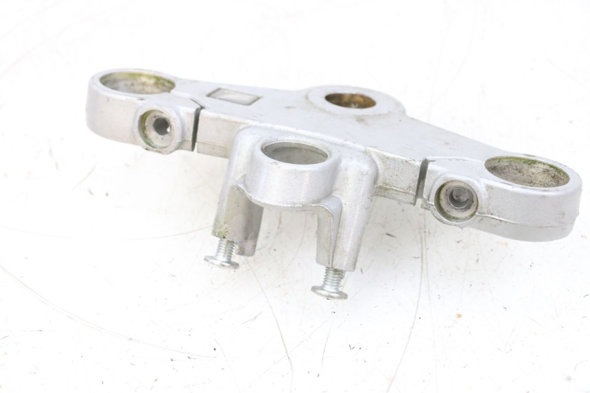 photo de UPPER FORK YOKE HONDA NSR R 125 (1994 - 2003) - Fixing points details