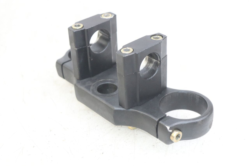 photo de UPPER FORK YOKE APOLLO RFZ 150