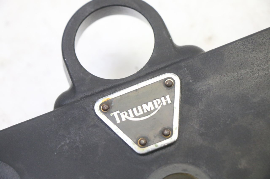 photo de UPPER FORK YOKE TRIUMPH SPRINT 900 (1995 - 1998)