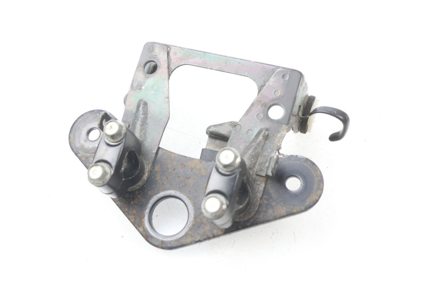 photo de UPPER TRIPLE CLAMP YAMAHA SR 125 (1982 - 2003)