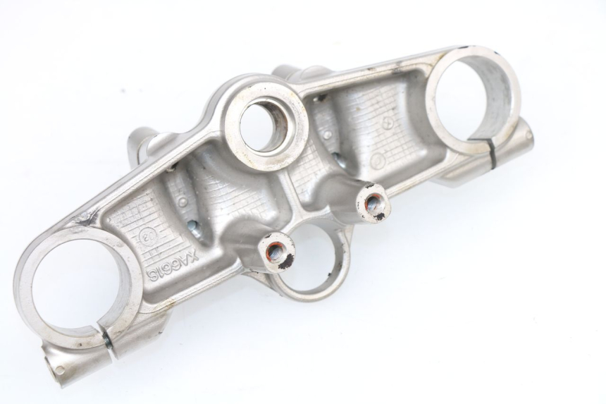 photo de UPPER FORK YOKE SUZUKI GSF S BANDIT 600 (2000 - 2004) - Component detail