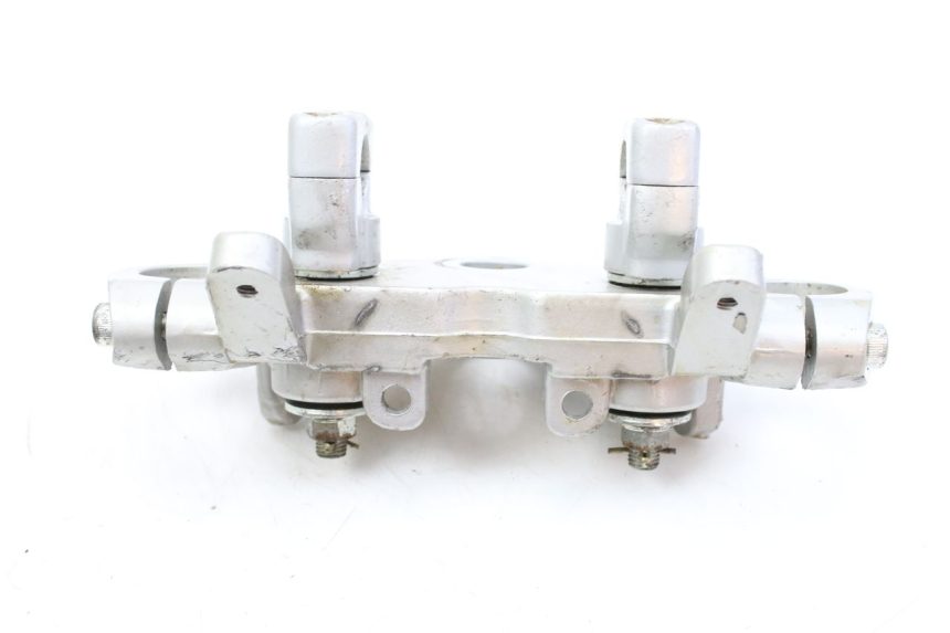 photo de UPPER TRIPLE CLAMP SYM HUSKY 125 (1999 - 2005)