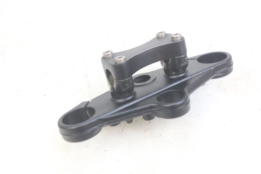 photo de UPPER TRIPLE CLAMP MOTRAC URBAN 4T 50 (2016 - 2024)