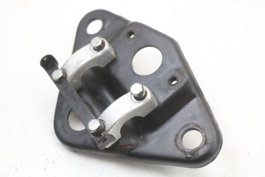 photo de UPPER FORK YOKE SYM XS 125 (2007 - 2016)