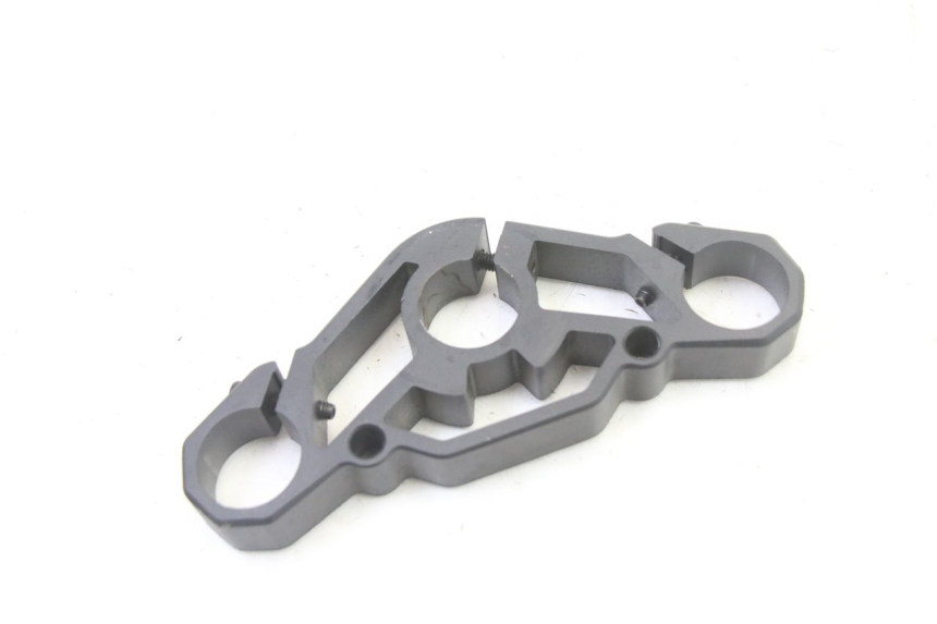 photo de UPPER FORK YOKE SEGWAY NINEBOT ZT3 PRO 1