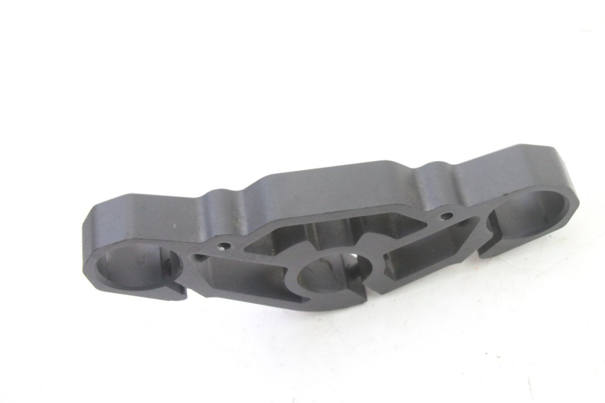 photo de UPPER FORK YOKE SEGWAY NINEBOT ZT3 PRO 1